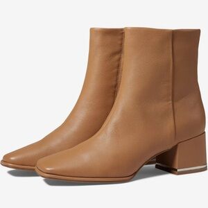 Kenneth Cole New York Tan Ankle Boots